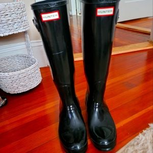 Hunter rain boots
